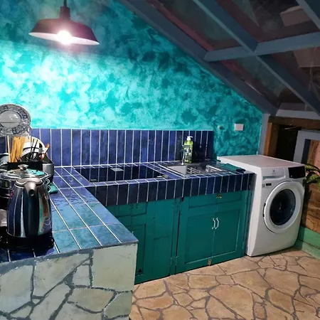 Almanach House - Dinh Le II Apartment
